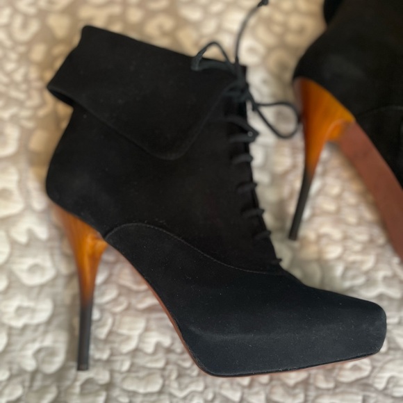 Jean-Michel Cazabat Heeled Booties - Picture 3 of 12